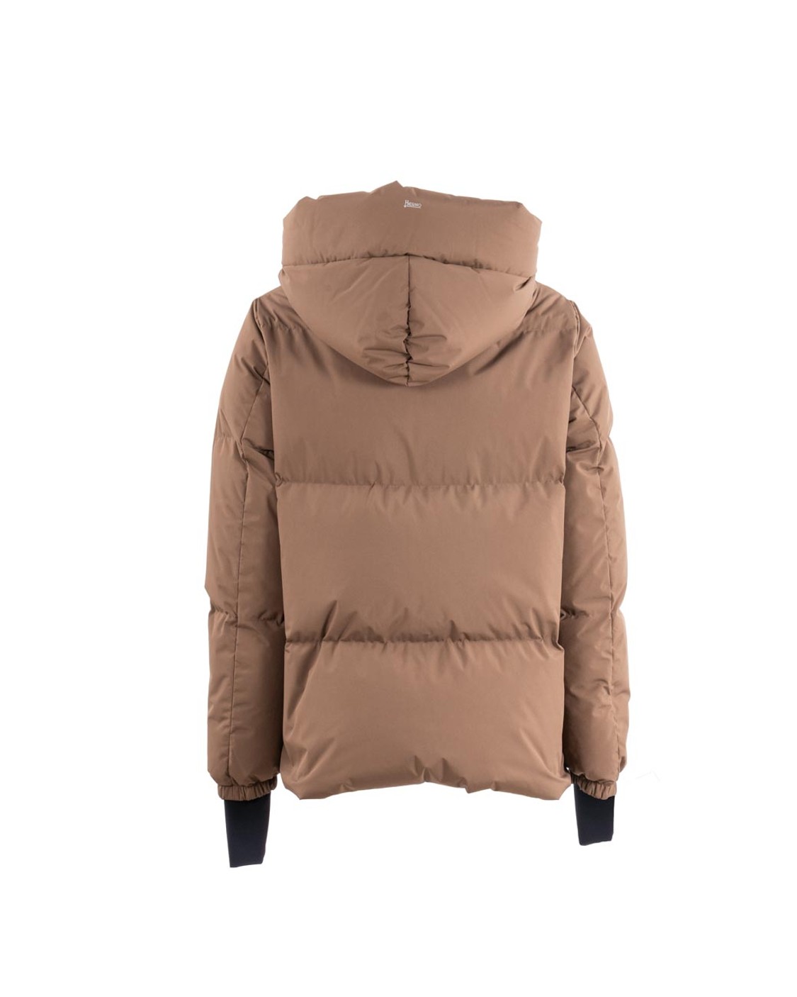 shop HERNO  Piumino: Herno cappa laminar in gore-tex.
Chiusura centrale con cerniera a doppio cursore.
Tasche frontali.
Cappuccio.
Spacchi laterali.
Composizione: 100% poliestere.
Made in the Republic of Moldova.. PI002045D 12840-8158 number 8608012